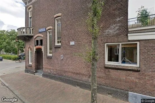 Bedrijfsruimtes for rent i Eindhoven - Foto uit Google Street View