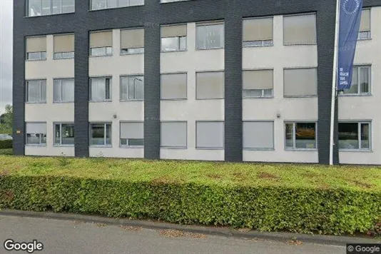 Kantorruimte for rent i Tilburg - Foto uit Google Street View