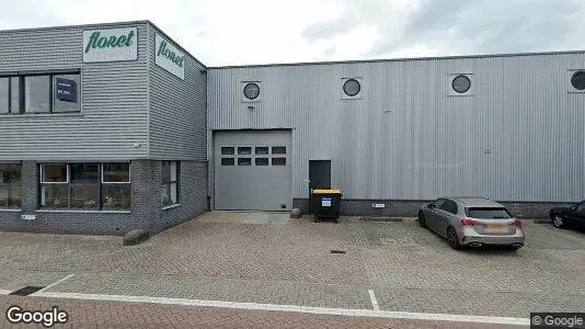 Bedrijfsruimtes for rent i Rotterdam Overschie - Foto uit Google Street View