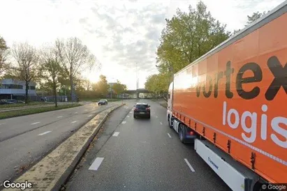 Bedrijfsruimtes for rent in Amsterdam Oost-Watergraafsmeer - Photo from Google Street View