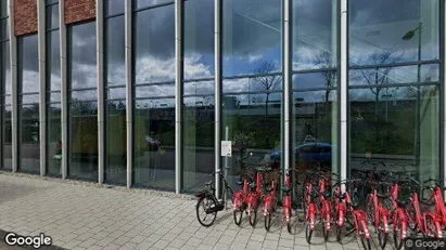 Coworking spaces for rent in Amsterdam Oost-Watergraafsmeer - Photo from Google Street View Coworking spaces for rent in Amsterdam Oost-Watergraafsmeer - Photo from Google Street View