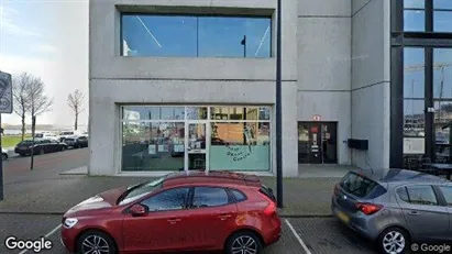Bedrijfsruimtes for rent in Amsterdam Zeeburg - Photo from Google Street View
