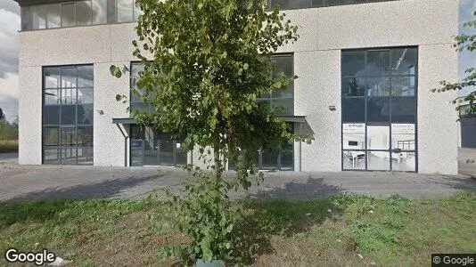 Bedrijfsruimtes for rent i Oosterhout - Foto uit Google Street View