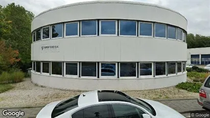 Bedrijfsruimtes for rent in Rotterdam Overschie - Photo from Google Street View