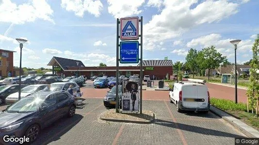Bedrijfsruimtes for rent i Ooststellingwerf - Foto uit Google Street View