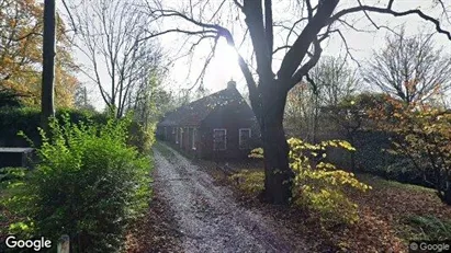 Bedrijfsruimtes te koop in Leiderdorp - Foto uit Google Street View