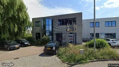 Bedrijfsruimtes te huur in Alphen aan den Rijn - Foto uit Google Street View