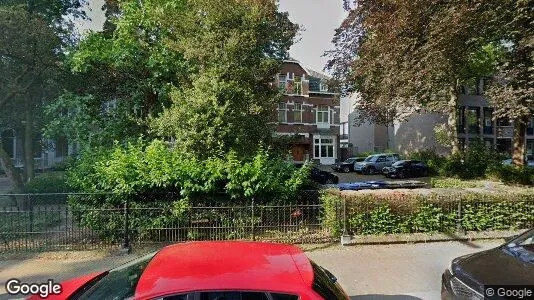 Bedrijfsruimtes for rent i Tilburg - Foto uit Google Street View