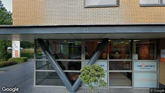 Lokaler til leie i Hendrik-Ido-Ambacht - Foto uit Google Street View
