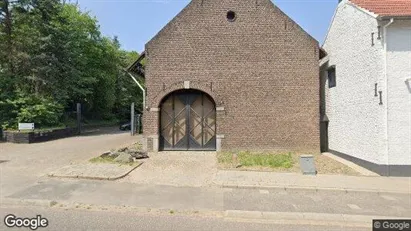 Bedrijfsruimtes for rent in Schinnen - Photo from Google Street View