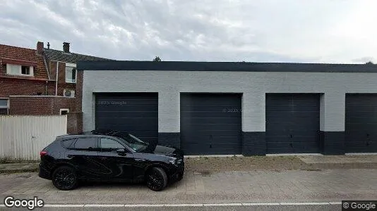 Bedrijfsruimtes for rent i Venlo - Foto uit Google Street View
