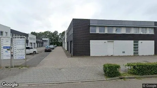 Bedrijfsruimtes for rent i Waalre - Foto uit Google Street View