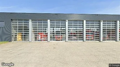 Bedrijfsruimtes for rent in Oosterhout - Photo from Google Street View