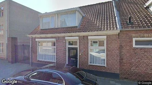 Bedrijfsruimtes for rent i Tilburg - Foto uit Google Street View