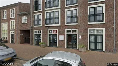 Bedrijfsruimtes te huur in Hellevoetsluis - Foto uit Google Street View