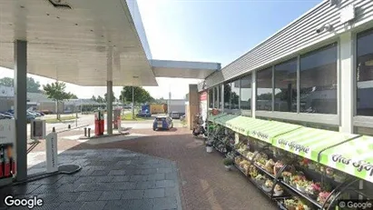 Bedrijfsruimtes for rent in Alphen aan den Rijn - Photo from Google Street View