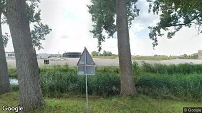Bedrijfsruimtes for rent in Alphen aan den Rijn - Photo from Google Street View