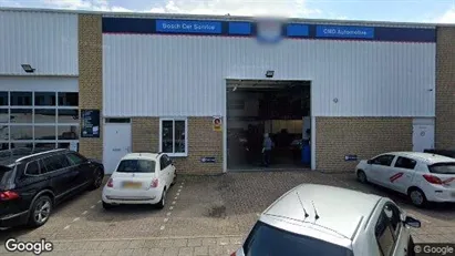 Bedrijfsruimtes for rent in The Hague Escamp - Photo from Google Street View
