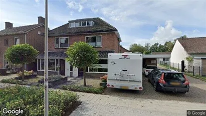 Bedrijfsruimtes for rent in Enschede - Photo from Google Street View