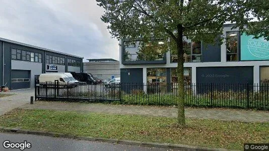 Bedrijfsruimtes for rent i Utrecht Overvecht - Foto uit Google Street View