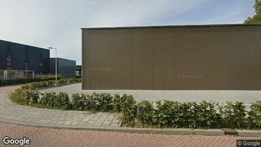 Bedrijfsruimtes for rent i Alphen aan den Rijn - Foto uit Google Street View