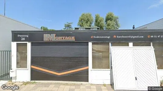 Bedrijfsruimtes for sale i Rotterdam Rozenburg - Foto uit Google Street View