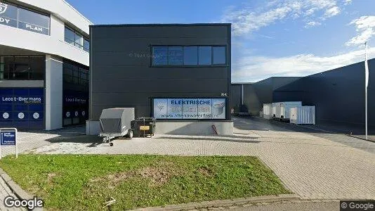 Bedrijfsruimtes for rent i Werkendam - Foto uit Google Street View