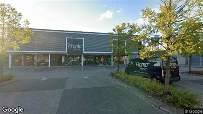 Bedrijfsruimtes for rent in Vlaardingen - Photo from Google Street View