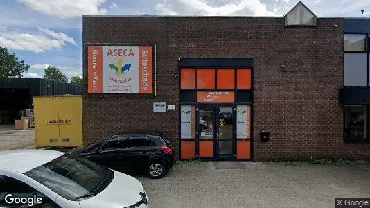 Bedrijfsruimtes for rent i Almere - Foto uit Google Street View