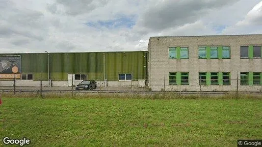 Bedrijfsruimtes for rent i Moerdijk - Foto uit Google Street View