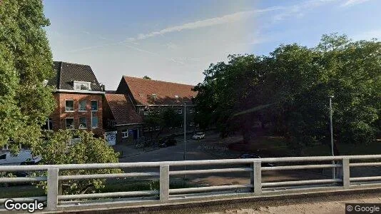 Bedrijfsruimtes for rent i Rotterdam Feijenoord - Foto uit Google Street View