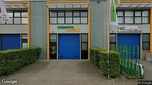 Bedrijfsruimtes for rent i Huizen - Foto uit Google Street View