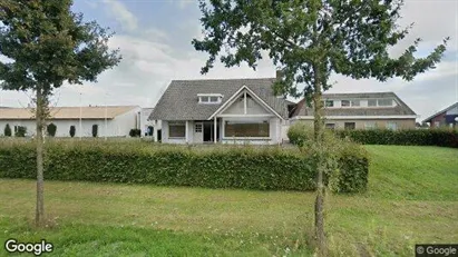 Bedrijfsruimtes for rent in West Maas en Waal - Photo from Google Street View