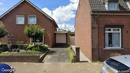 Bedrijfsruimtes for rent i Venlo - Foto uit Google Street View