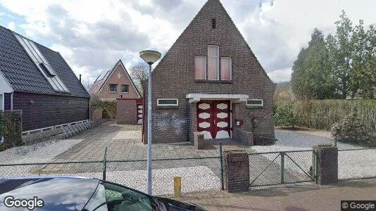 Bedrijfsruimtes for rent i Huizen - Foto uit Google Street View