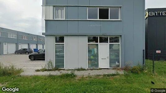 Bedrijfsruimtes for rent i Almere - Foto uit Google Street View