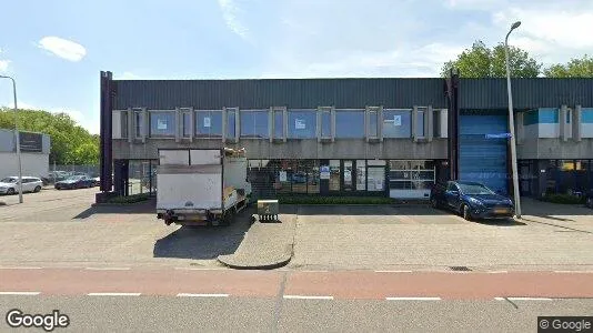Bedrijfsruimtes for rent i Utrecht Overvecht - Foto uit Google Street View