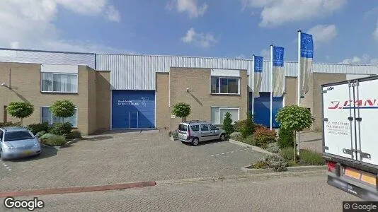 Bedrijfsruimtes for rent i Zoeterwoude - Foto uit Google Street View