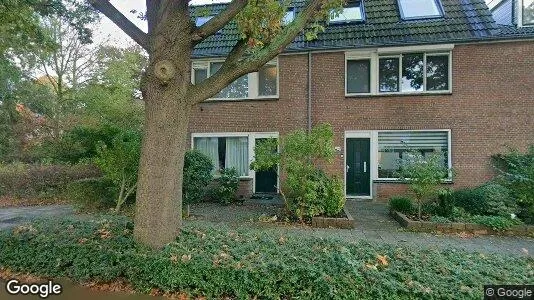 Bedrijfsruimtes for rent i Zoeterwoude - Foto uit Google Street View