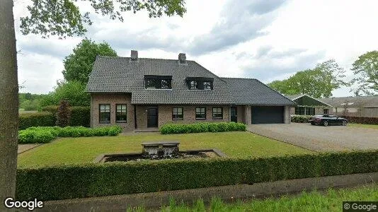 Bedrijfsruimtes for rent i Gemert-Bakel - Foto uit Google Street View