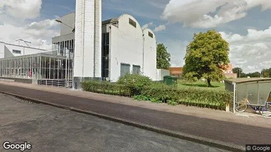 Bedrijfsruimtes for rent i Rotterdam Overschie - Foto uit Google Street View