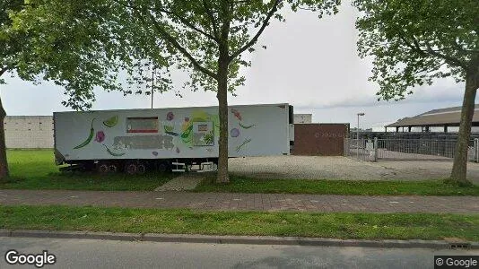 Bedrijfsruimtes for rent i Noordoostpolder - Foto uit Google Street View