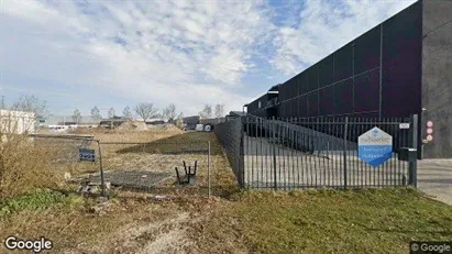 Bedrijfsruimtes for rent in Heerhugowaard - Photo from Google Street View