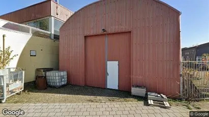 Bedrijfsruimtes for rent in Vlaardingen - Photo from Google Street View