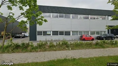 Bedrijfsruimtes for rent in Hellevoetsluis - Photo from Google Street View