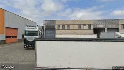 Bedrijfsruimtes for rent in Hellevoetsluis - Photo from Google Street View