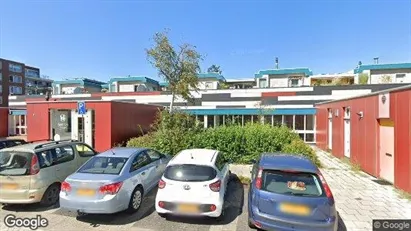Bedrijfsruimtes for rent in Heemskerk - Photo from Google Street View
