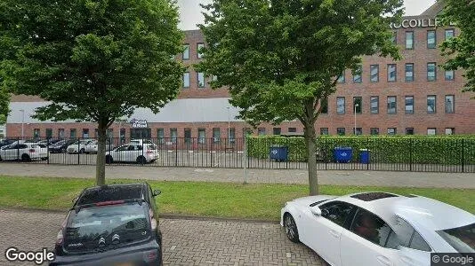 Bedrijfsruimtes for rent i Amsterdam Westpoort - Foto uit Google Street View