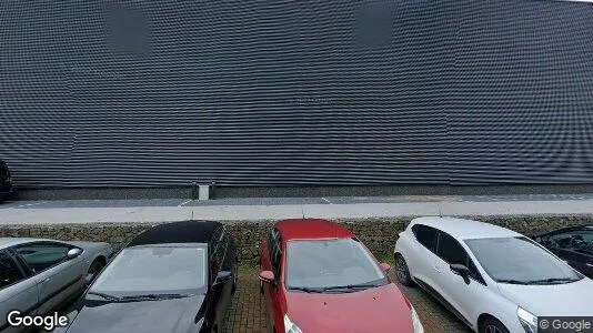 Bedrijfsruimtes for rent i Haarlemmermeer - Foto uit Google Street View