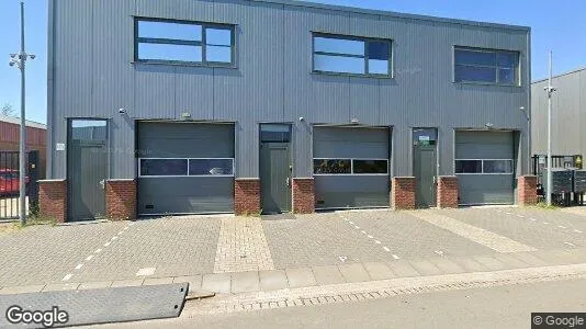 Bedrijfsruimtes for rent i Dordrecht - Foto uit Google Street View